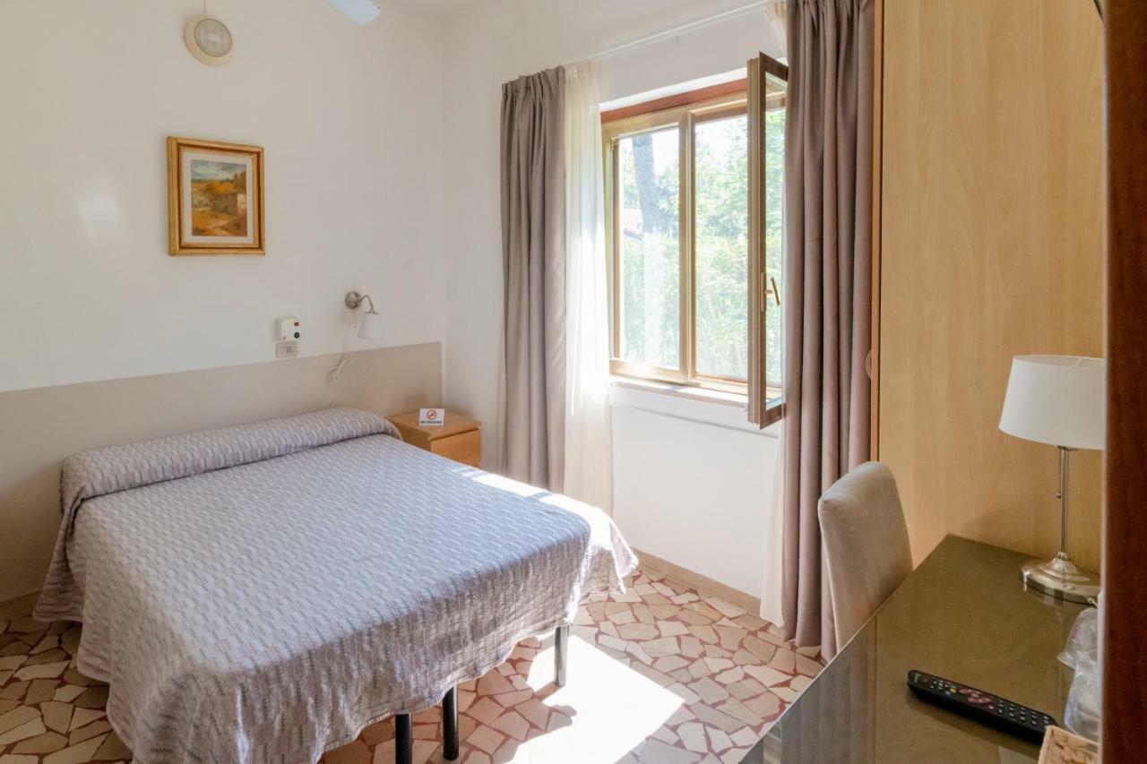 Villa Rosy Torre del Lago Puccini Eksteriør bilde
